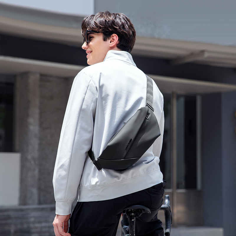 MARK RYDEN Men Crossbody Sling - Waterproof Cycling Commute 评论和价格
